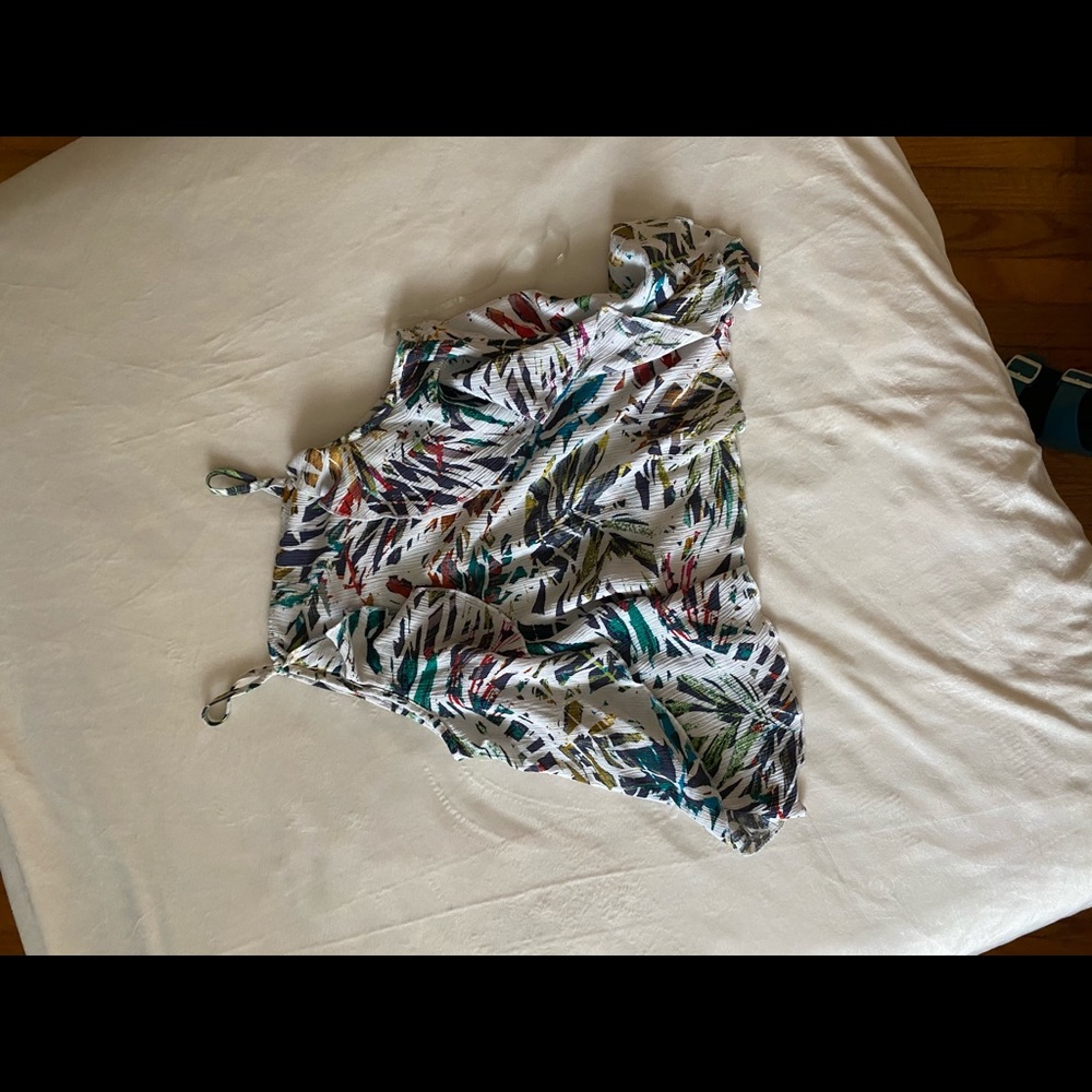 Tank top - Picture 2 of 7
